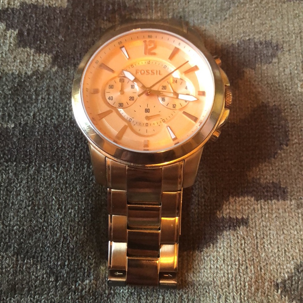 Rose Gold Fossil Watch. Perfect condition.